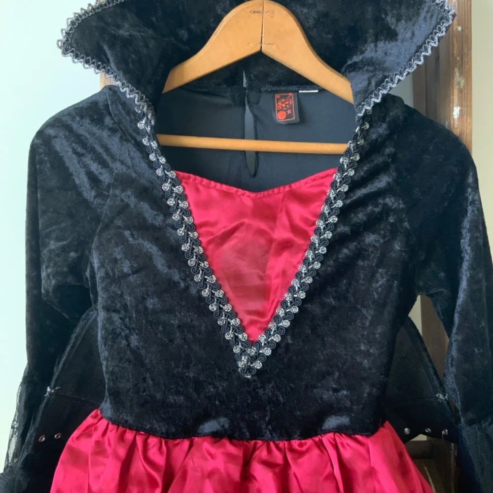 Halloween costume dress - Picture 2 of 8